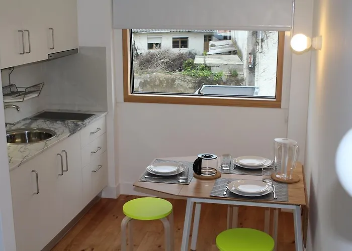 Opo.apt - Art Deco In Oporto's Center