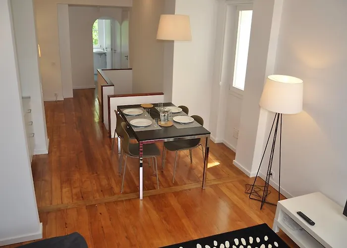 Opo.apt - Art Deco In Oporto's Center