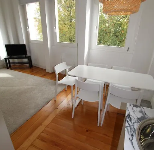 Opo.apt - Art Deco In Oporto's Center